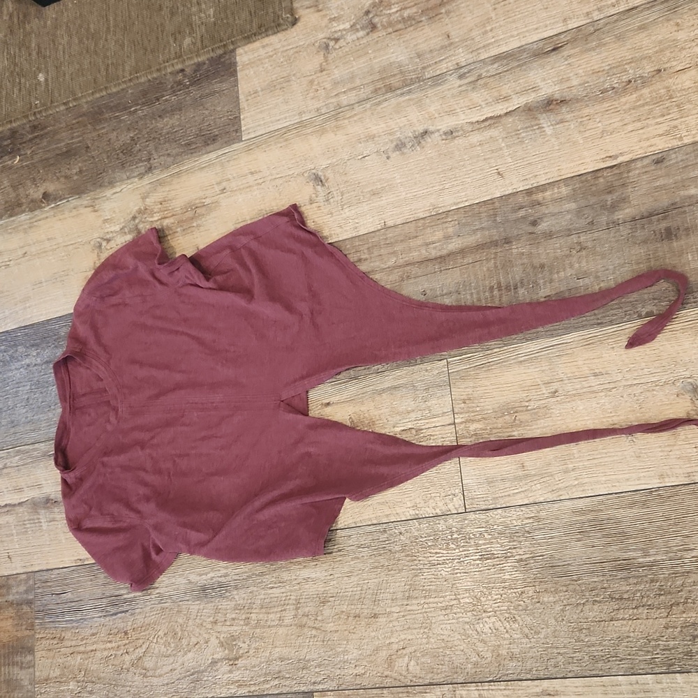 Bergendy LuluLemon Top